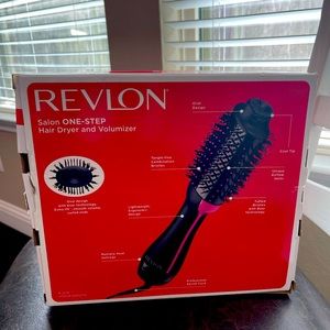 Revlon one-step hair dryer and volumizer